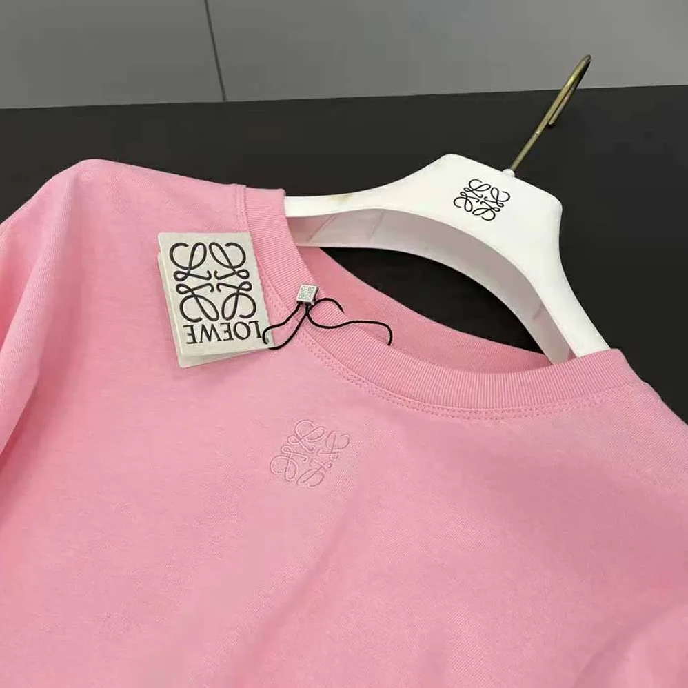 Loewe Cropped Anagram T-shirt in Cotton for Women in Pink