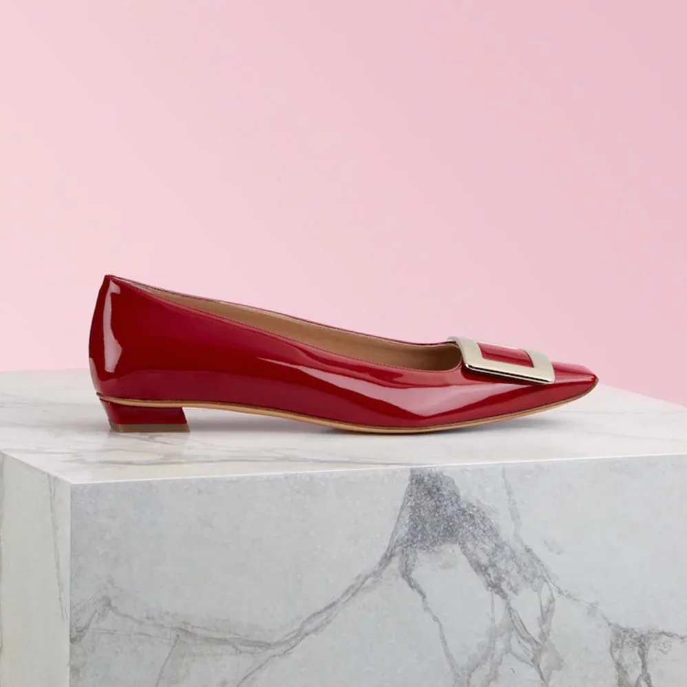 Roger Vivier Belle Vivier Pumps in Patent Leather for Women in Red