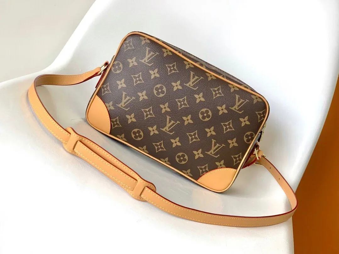 Louis Vuitton Monogram Trocadero 27 Shoulder Bag Pochette Brown /
