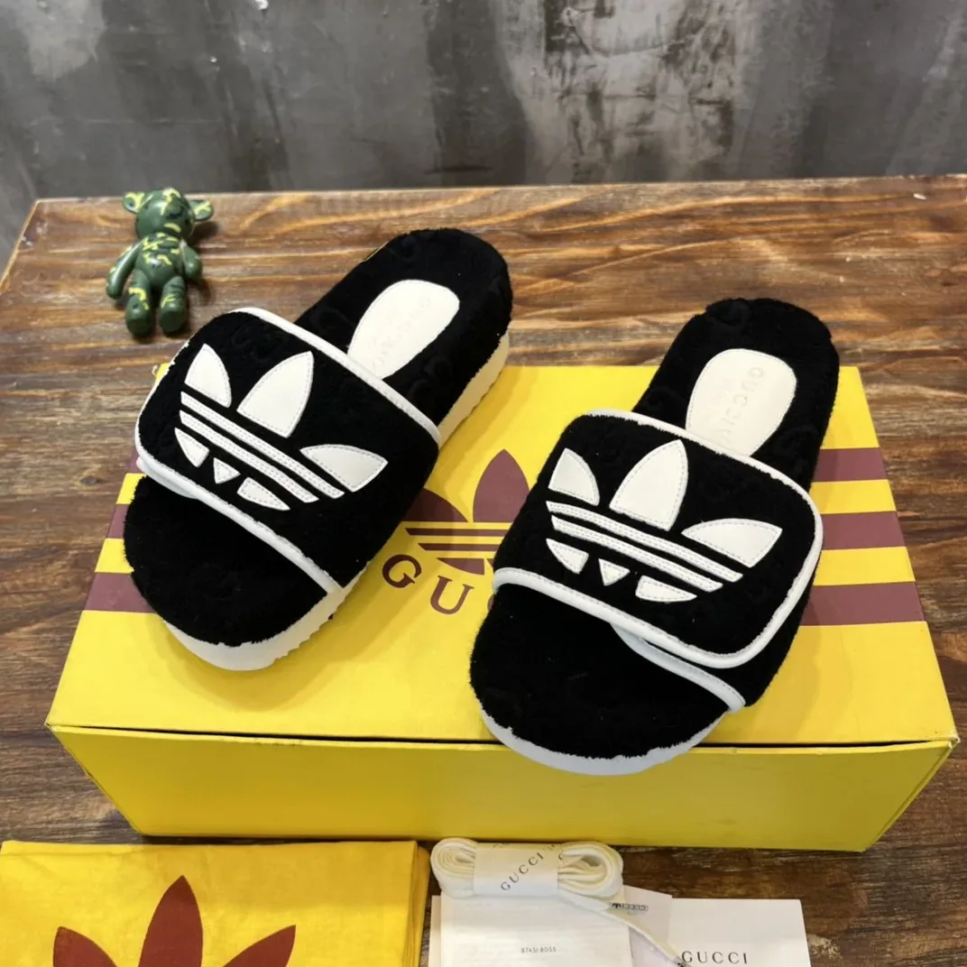 Gucci x Adidas Sandal With Platform And GG Green for Men