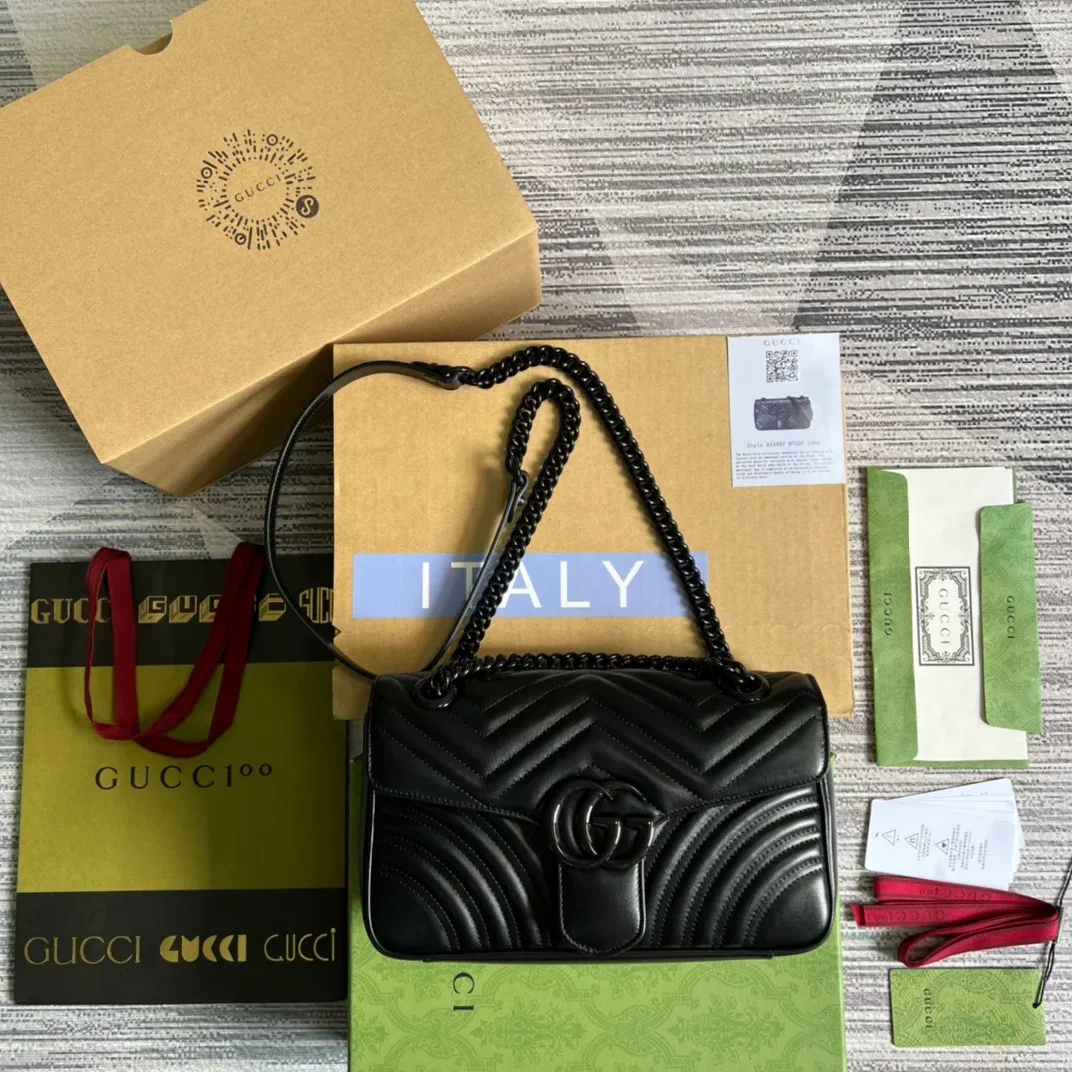 Gucci Marmont Small Matelasse Shoulder Bag Black
