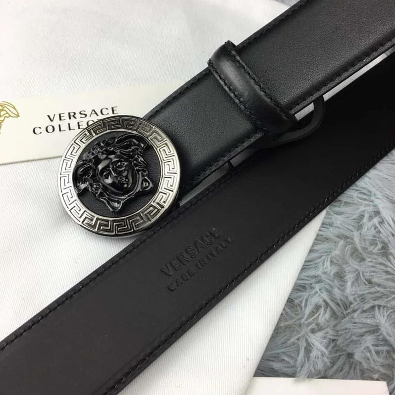 Versace Medusa Greca Leather Belt for Men in Black Versace Medusa Greca Leather Belt for Men in Black