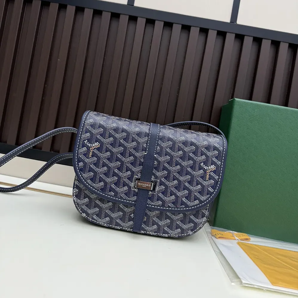 Goyard Belvedere Mm Bag for Unisex in Navy Goyard Belvedere Mm Bag for Unisex in Navy