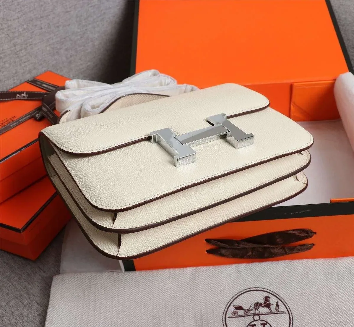 Hermes Constance Handbag Off White /