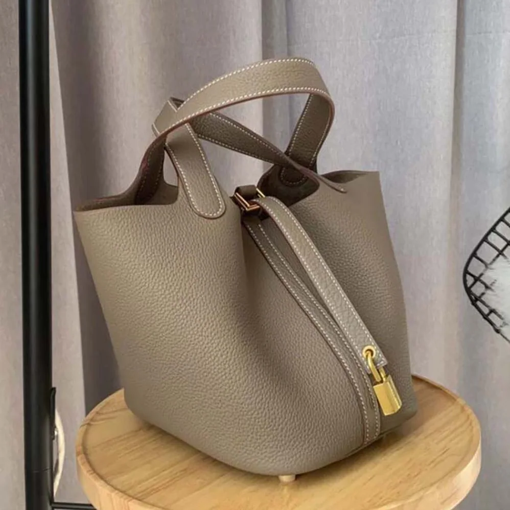 Hermes Picotin Lock 22cm in Clémence leather for Women in Light Brown