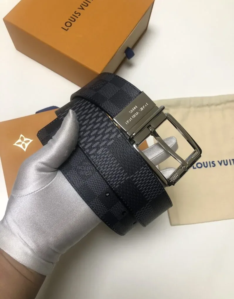 Louis Vuitton Sliver Tone Buckle Damier Belt Black
