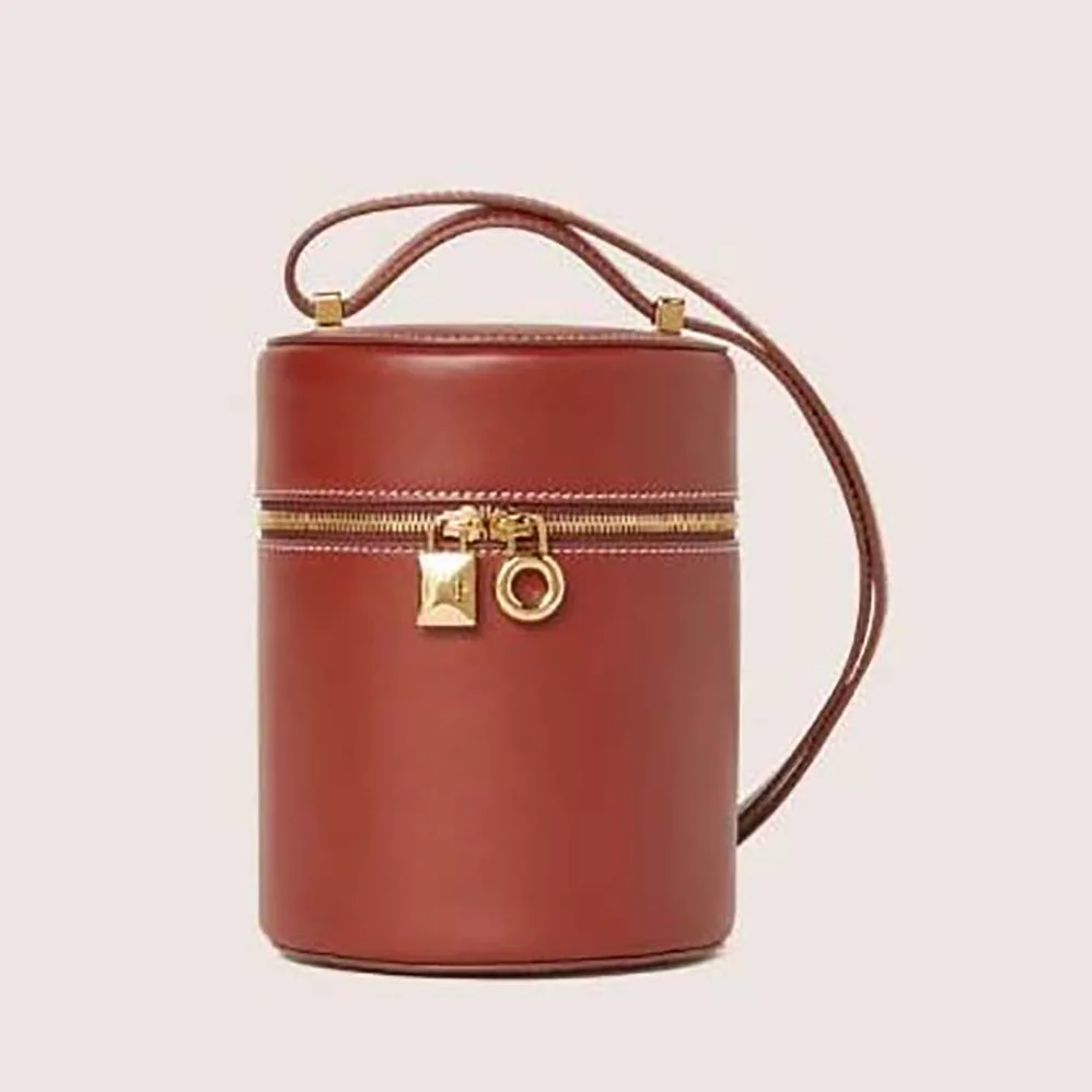 Loro Piana Medium Extra Case in Calfskin Leather for Women in Red Loro Piana Medium Extra Case in Calfskin Leather for Women in Red