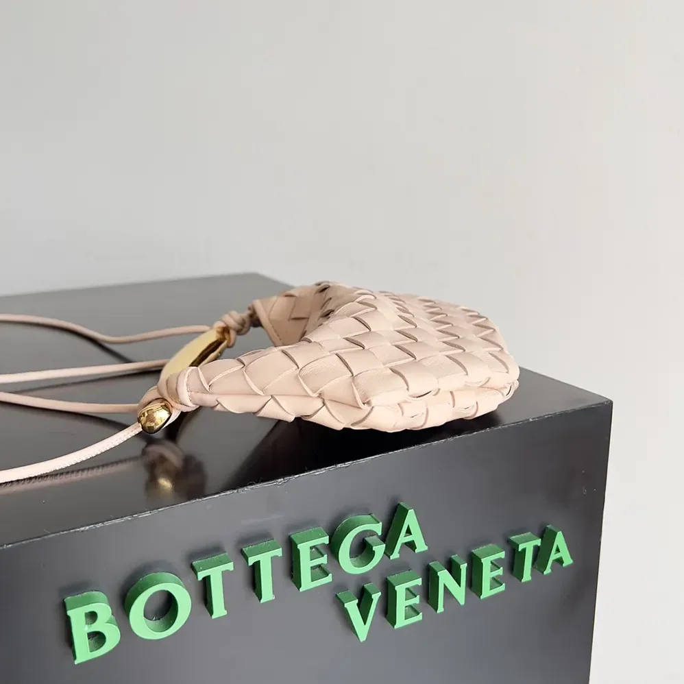 Bottega Veneta Baby Sardine for Women in Pink Bottega Veneta Baby Sardine for Women in Pink