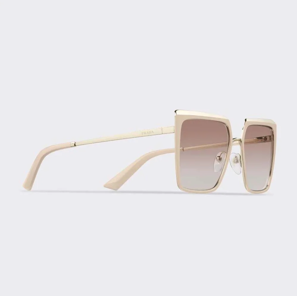 Prada Cinéma Sunglasses of the Iconic Prada Cinéma Collection with Sophisticated for Women in Pink Prada Cinéma Sunglasses of the Iconic Prada Cinéma Collection with Sophisticated for Women in Pink