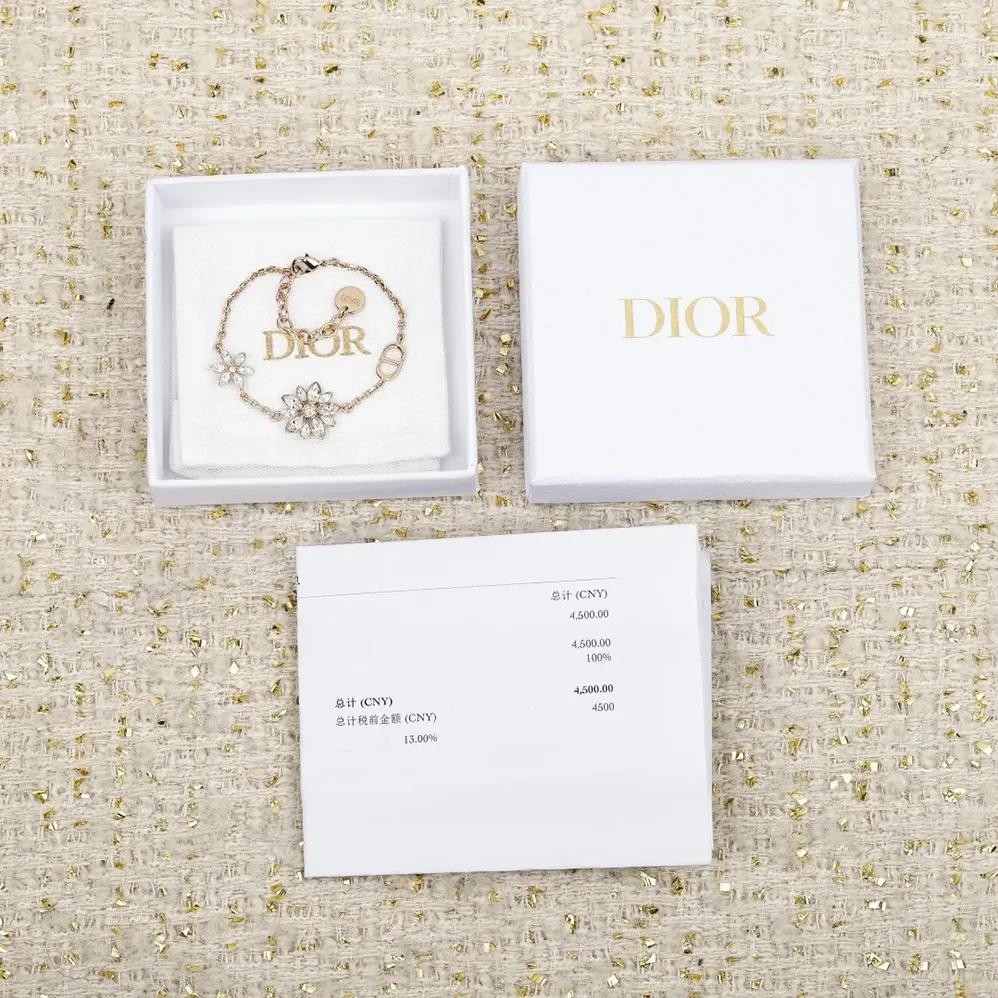 Dior Petit CD Lucky Baroque Earrings Gold for Women in Finish Metal Dior Petit CD Lucky Baroque Earrings Gold for Women in Finish Metal