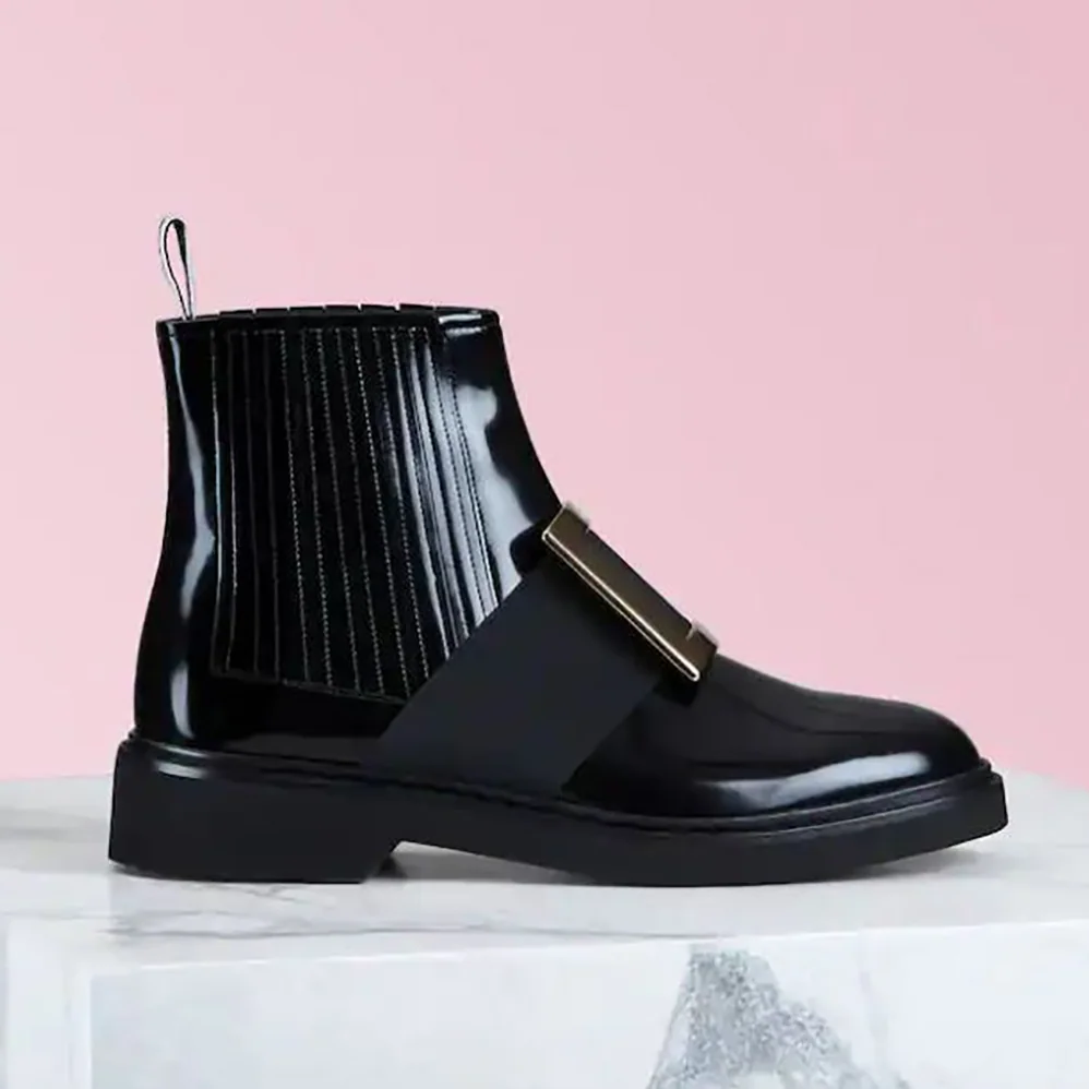 Roger Vivier Chelsea Viv' Rangers Metal Buckle Ankle Boots for Women in Black Roger Vivier Chelsea Viv' Rangers Metal Buckle Ankle Boots for Women in Black