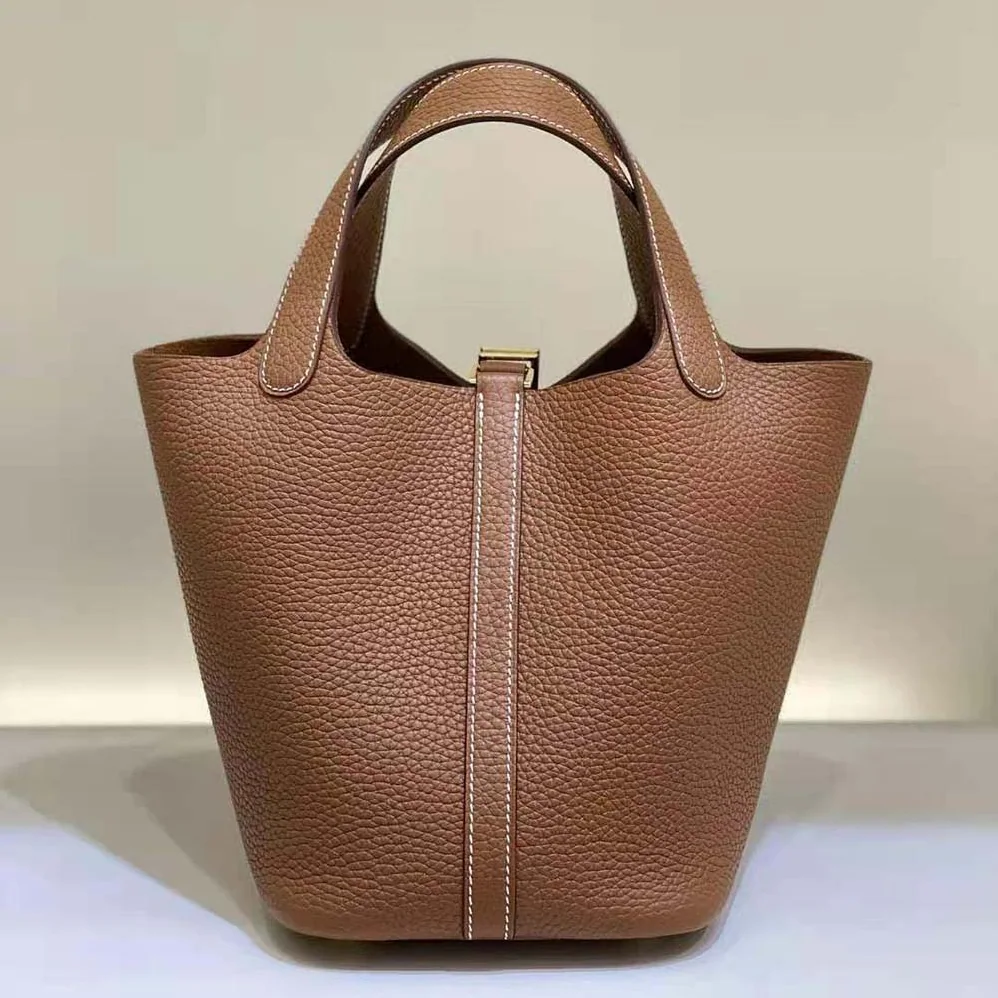 Hermes Picotin Lock 18cm in Clémence leather for Women in Brown Hermes Picotin Lock 18cm in Clémence leather for Women in Brown