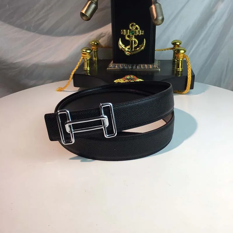 Hermes Rythme Belt Buckle & Reversible Leather Strap 32 mm for Men in Black Hermes Rythme Belt Buckle & Reversible Leather Strap 32 mm for Men in Black