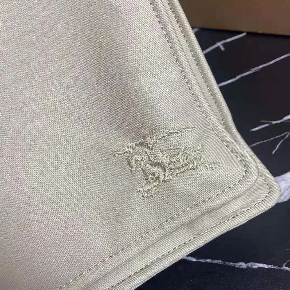 Burberry Trench Tote for Men in Green