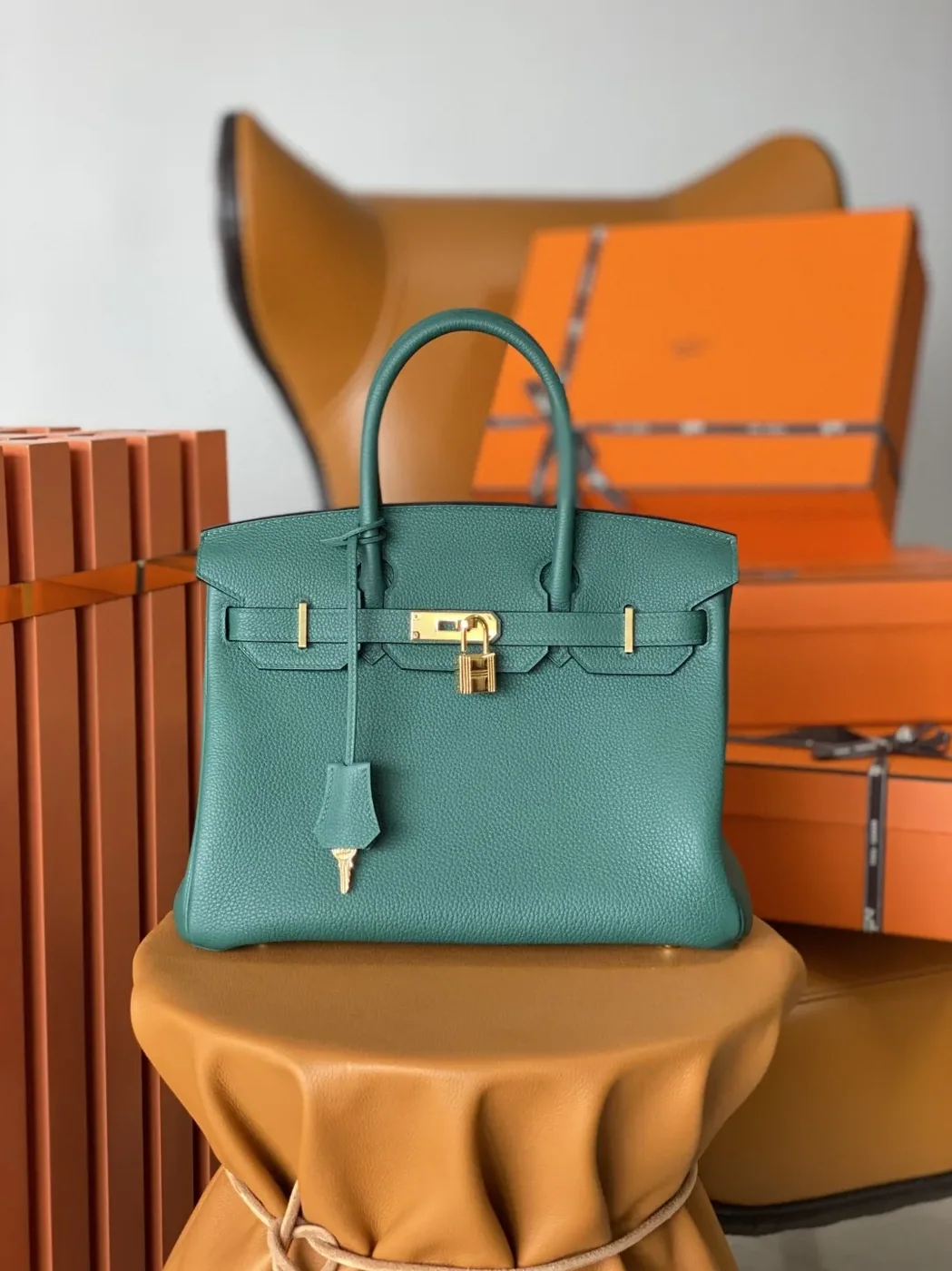 Hermes Birkin Top Handle Bag / Nata Swift Dark Green Gold Hardware