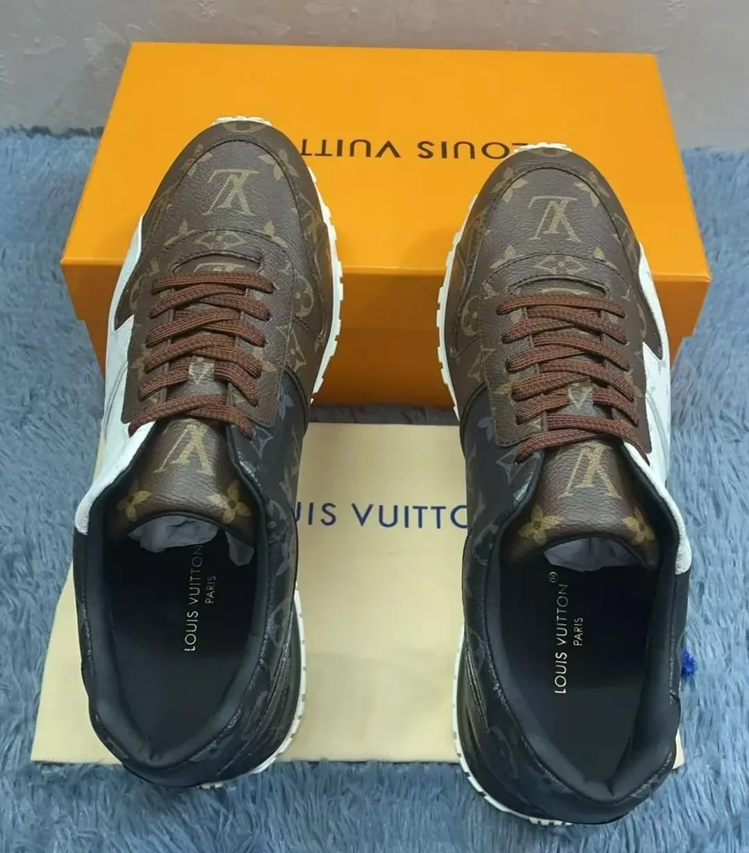 Louis Vuitton Run Away Sneaker Monogram Canvas Black in White/Brown Louis Vuitton Run Away Sneaker Monogram Canvas Black in White/Brown