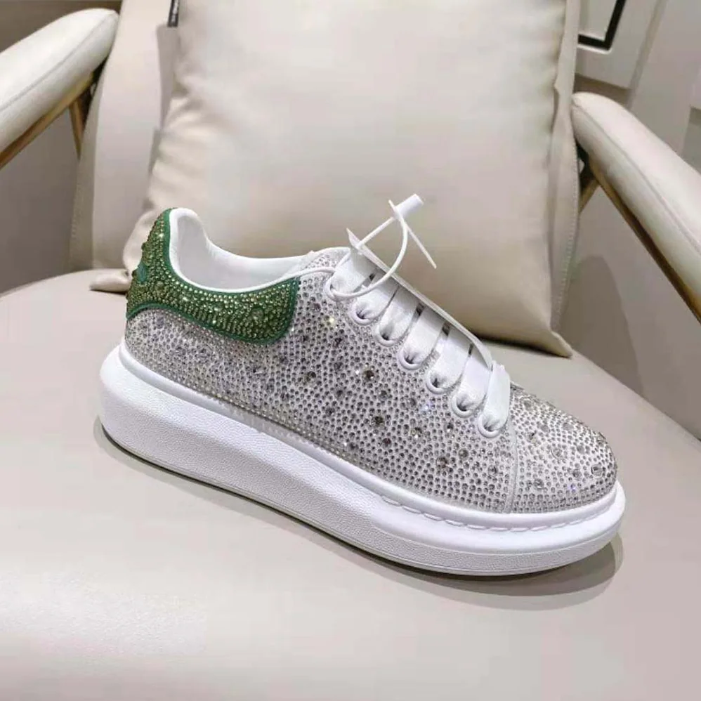 Alexander Mcqueen Oversized Sneaker in White for Women in Acid Green