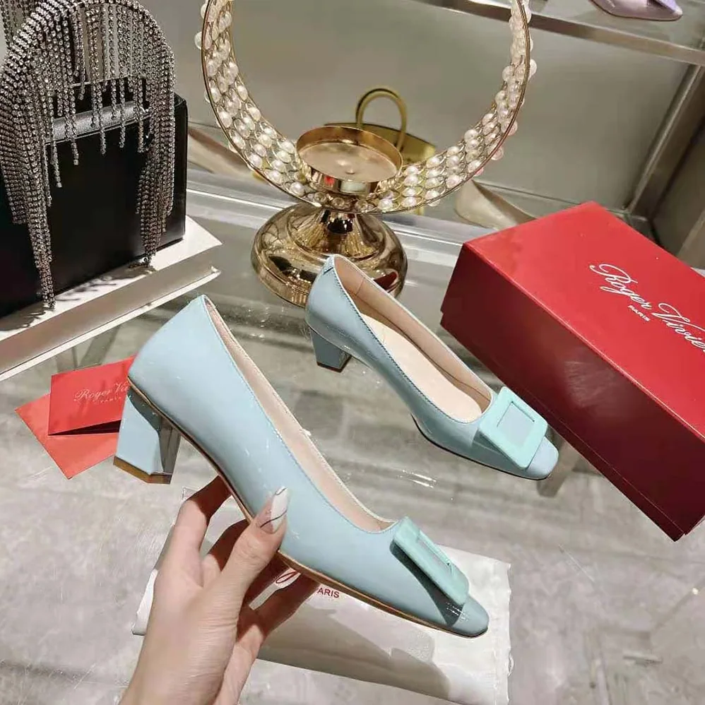 Roger Vivier Patent Leather Belle Vivier Pumps for Women in Aqua Roger Vivier Patent Leather Belle Vivier Pumps for Women in Aqua