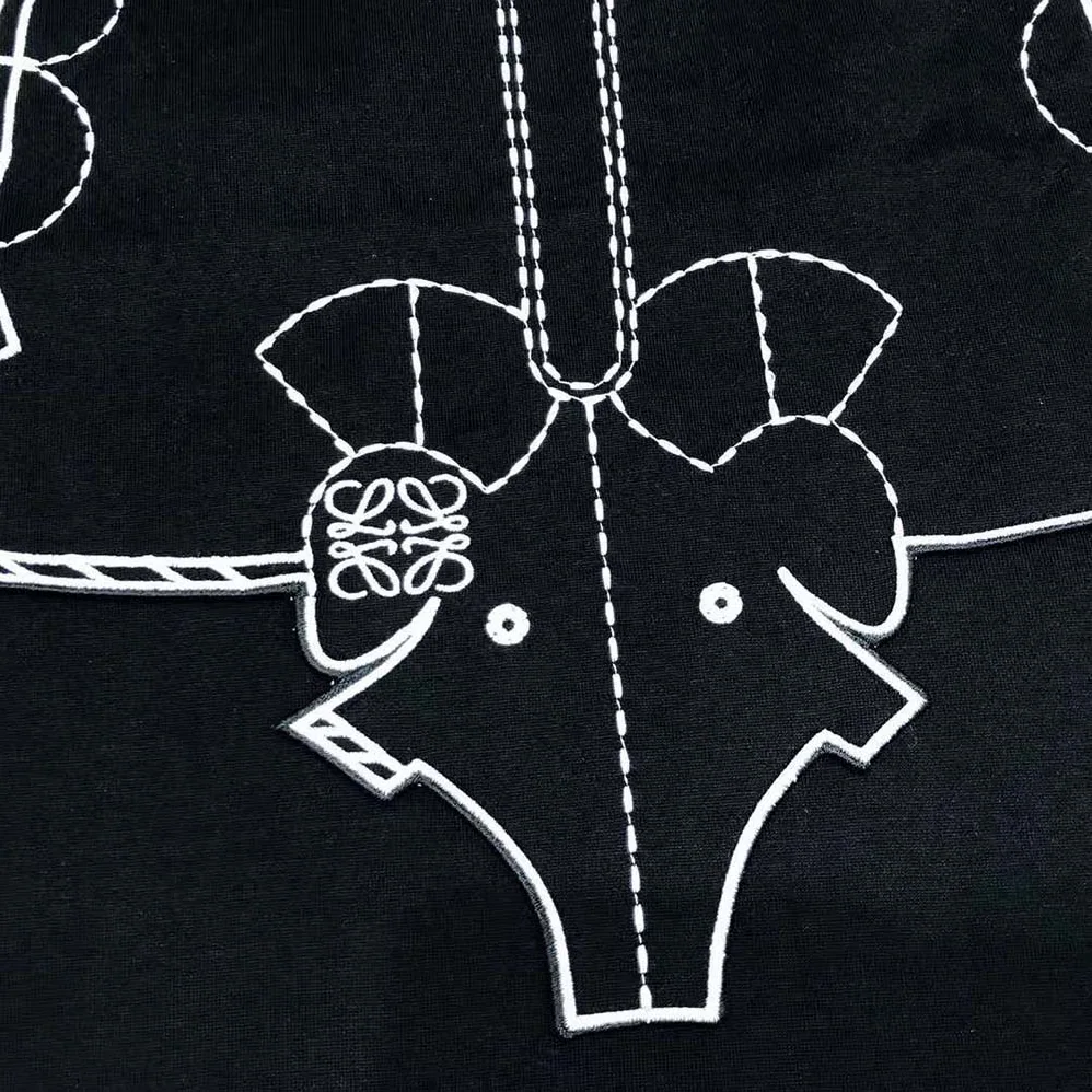 Loewe Elephant Embroidered T-Shirt in Cotton for Women in Black