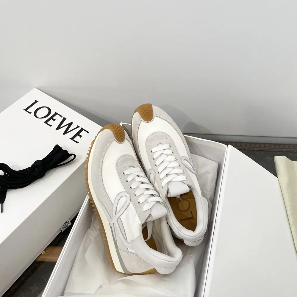 Loewe Flow Runner in Nylon and Suede for Unisex in White Loewe Flow Runner in Nylon and Suede for Unisex in White