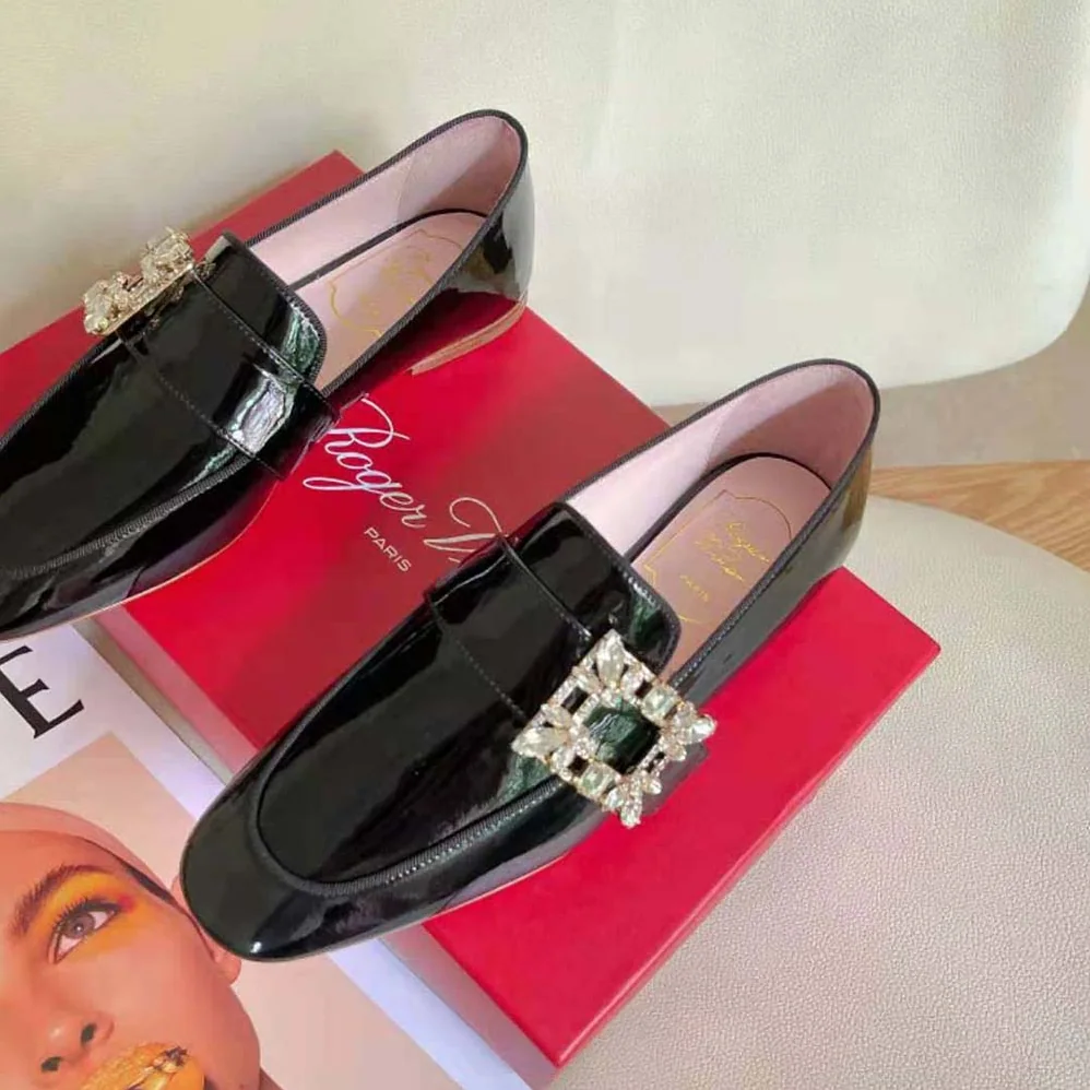 Roger Vivier Mini Broche Vivier Buckle Loafers in Patent Leather for Women in Black Roger Vivier Mini Broche Vivier Buckle Loafers in Patent Leather for Women in Black