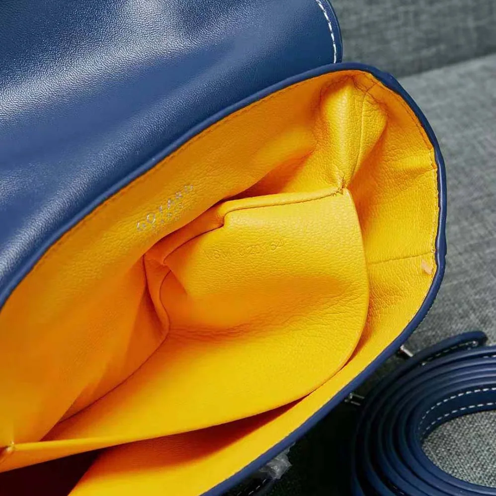 Goyard Sac Saïgon Souple Mini in Toile Goyardine & Chevroches Calfskin for Women in Navy Goyard Sac Saïgon Souple Mini in Toile Goyardine & Chevroches Calfskin for Women in Navy