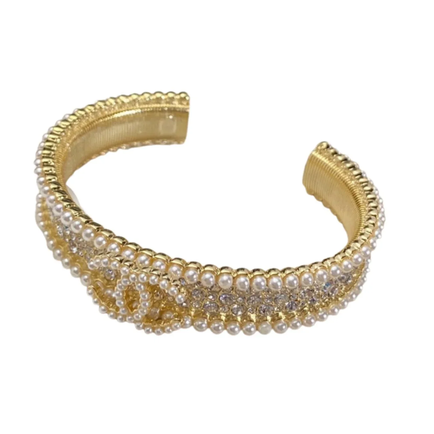 Chanel Pearls Bracelet Gold
