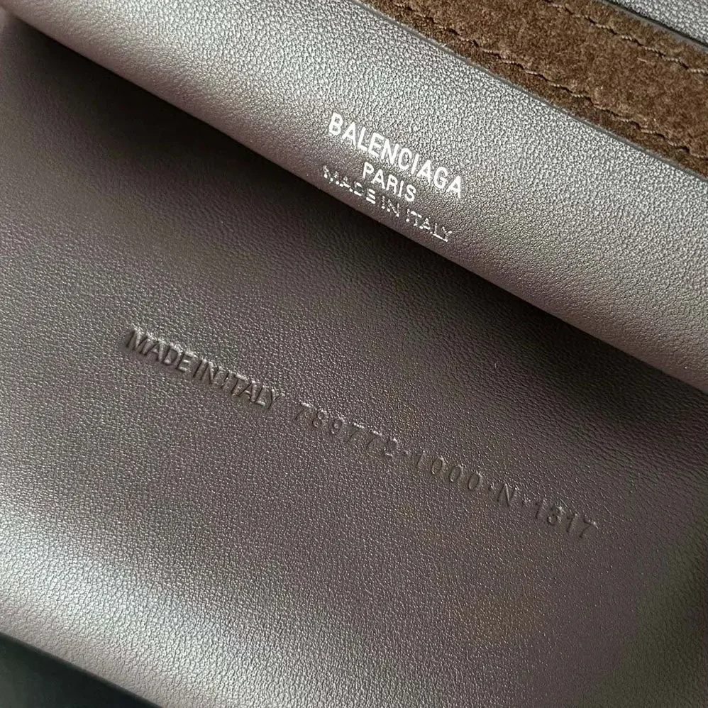 Balenciaga Rodeo Handbag Medium In Light Espresso for Women