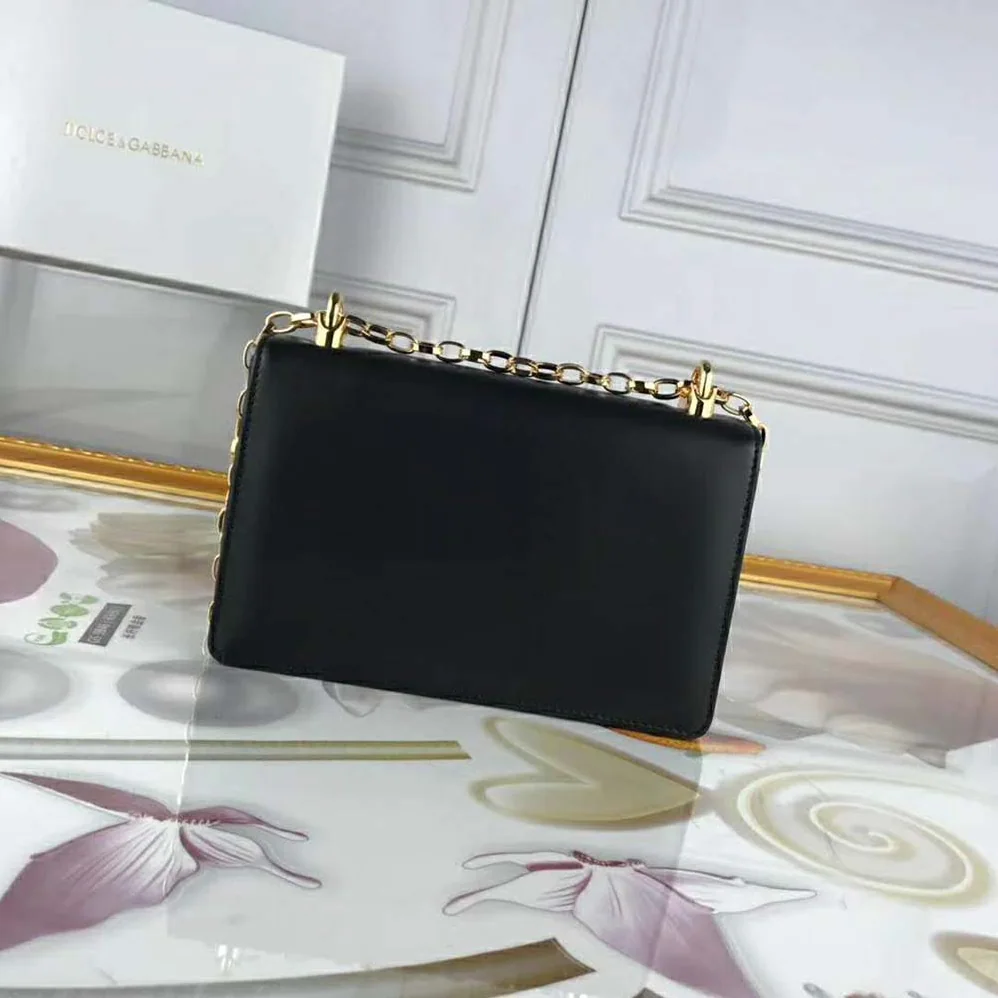 Dolce Gabbana D&G DG Girls Shoulder Bag Nappa Leather for Women in Black Dolce Gabbana D&G DG Girls Shoulder Bag Nappa Leather for Women in Black