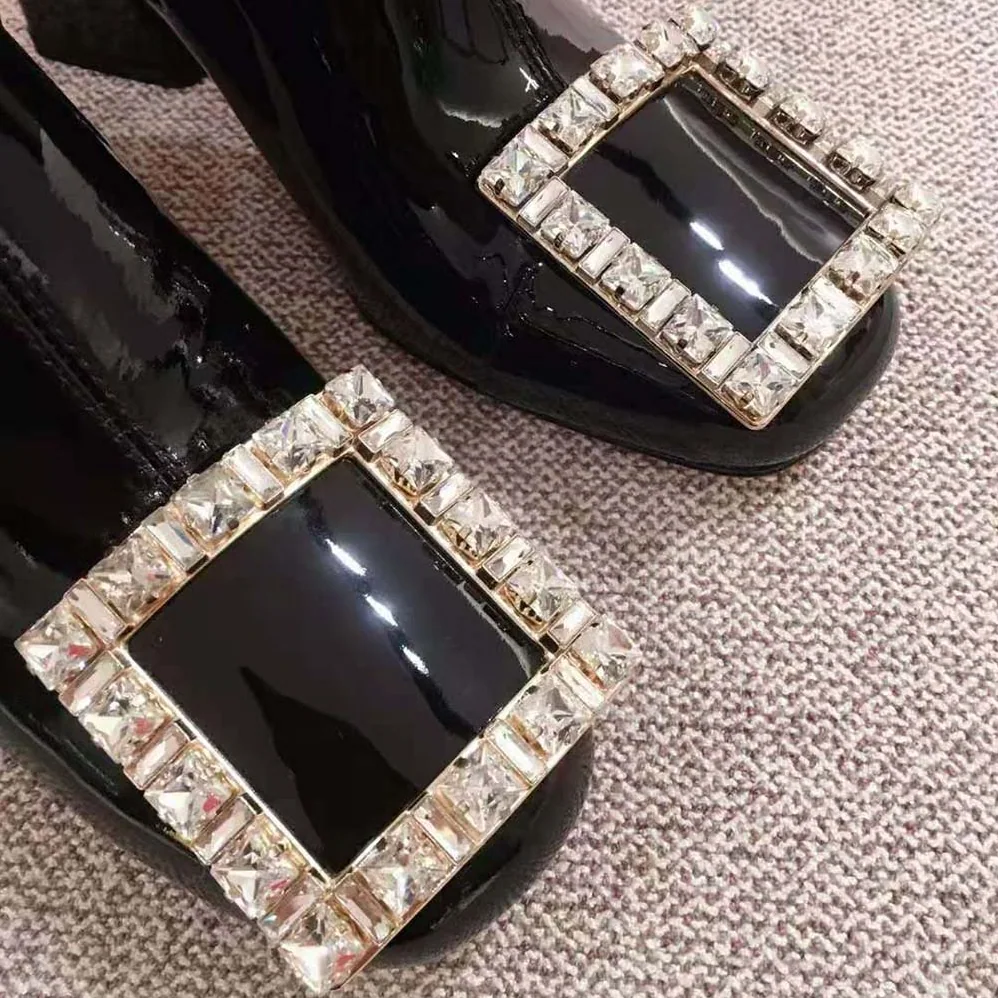 Roger Vivier Tres Vivier Strass Buckle Chelsea Booties in Patent Leather in 8.5cm Heel for Women