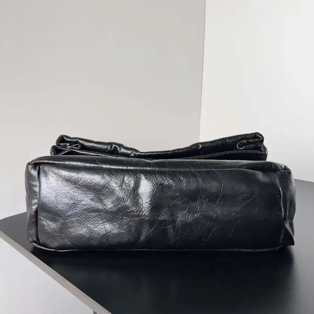Balenciaga Monaco Large Chain Bag in Black for Women in Silver Arena Calfskin Balenciaga Monaco Large Chain Bag in Black for Women in Silver Arena Calfskin