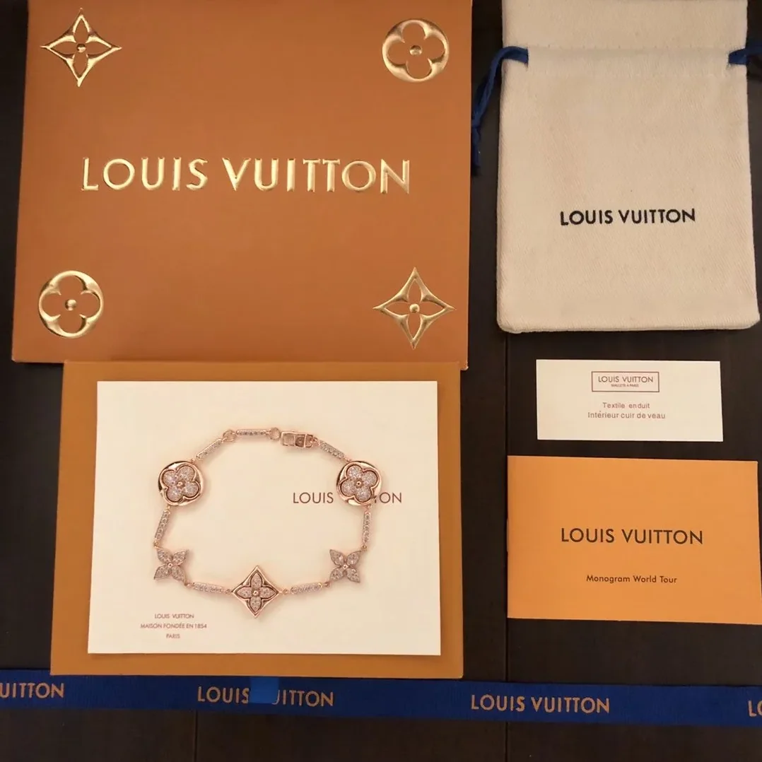 Louis Vuitton Color Blossom BB Multi-Motif Bracelet Rose Gold Hardware Louis Vuitton Color Blossom BB Multi-Motif Bracelet Rose Gold Hardware
