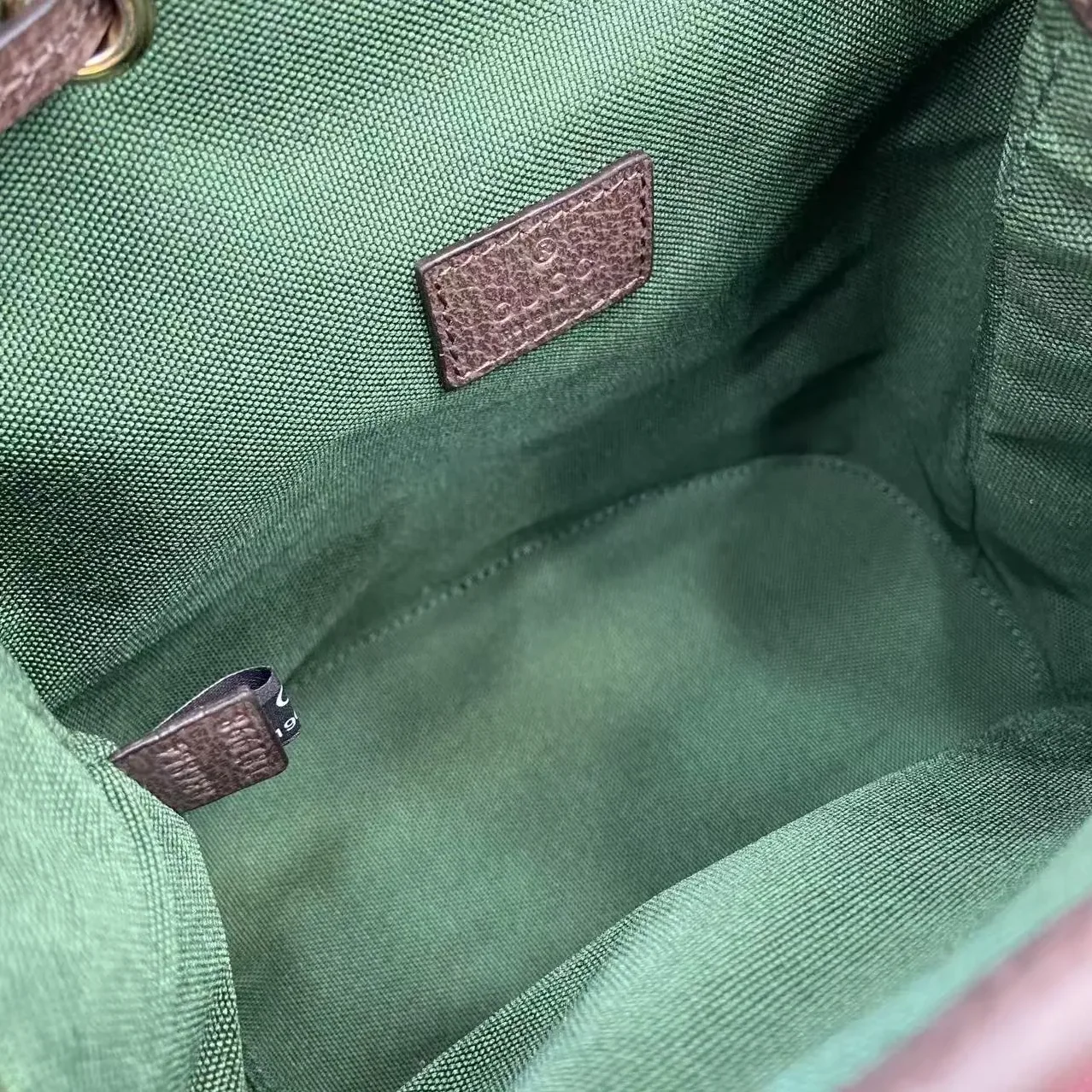 Gucci Ophidia Medium Backpack / Beige/ Dark Brown Monogram Gold Hardware Gucci Ophidia Medium Backpack / Beige/ Dark Brown Monogram Gold Hardware