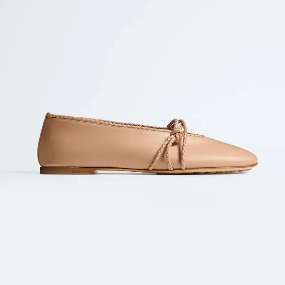 Bottega Veneta Rosa Mary-Jane Ballerina for Women in Cipria Bottega Veneta Rosa Mary-Jane Ballerina for Women in Cipria
