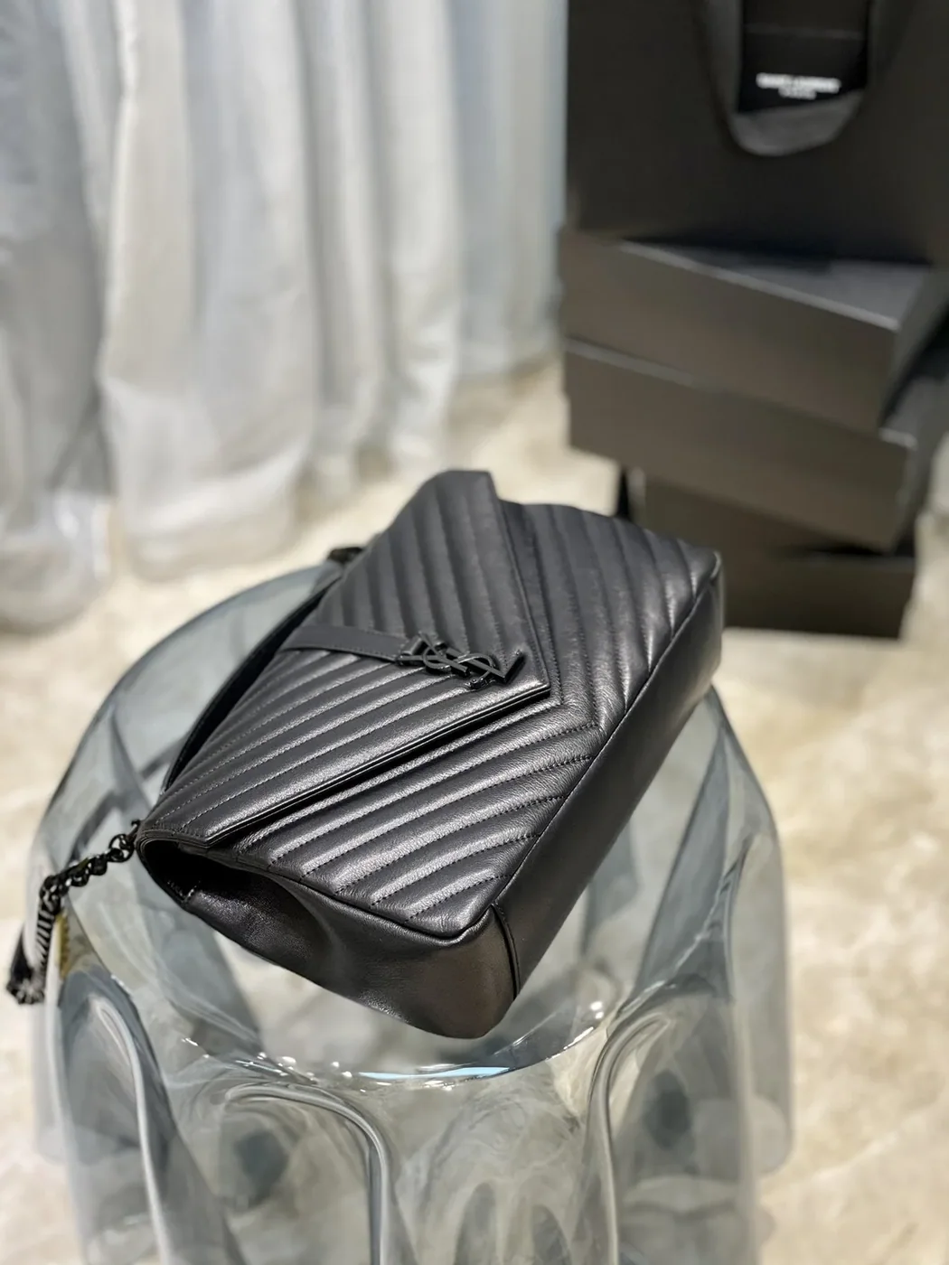 Saint Laurent College Large Chain Bag Black With Metal Toned Hardware in YSL Saint Laurent College Large Chain Bag Black With Metal Toned Hardware in YSL