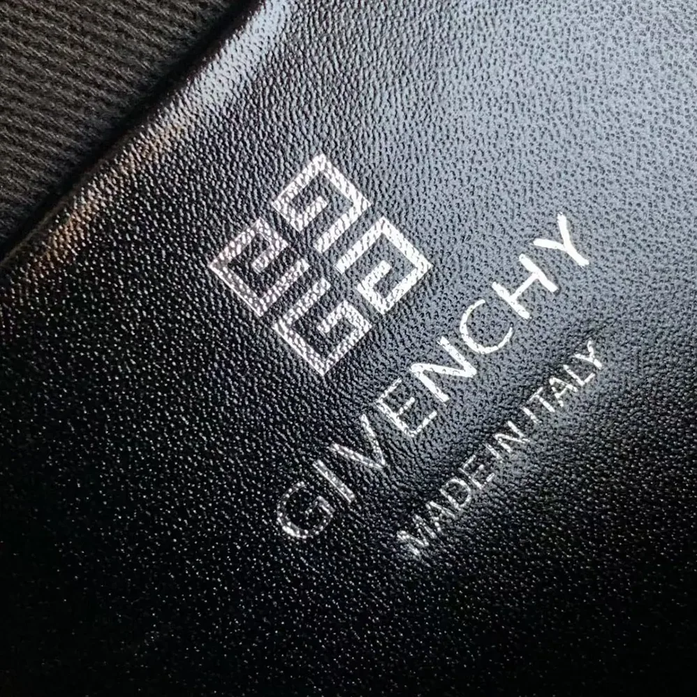 Givenchy Mini Antigona Bag in Box Leather for Women in Black