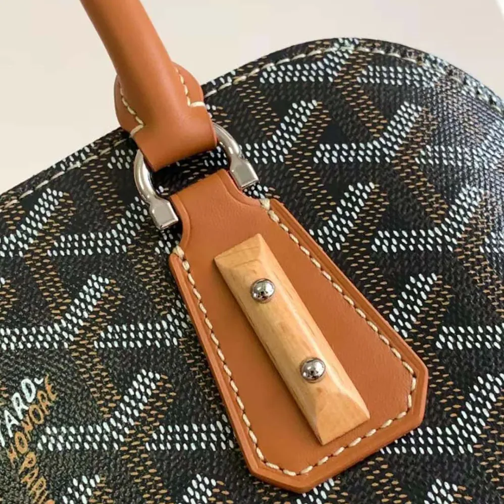 Goyard Vendôme PM Bag for Women in Tan