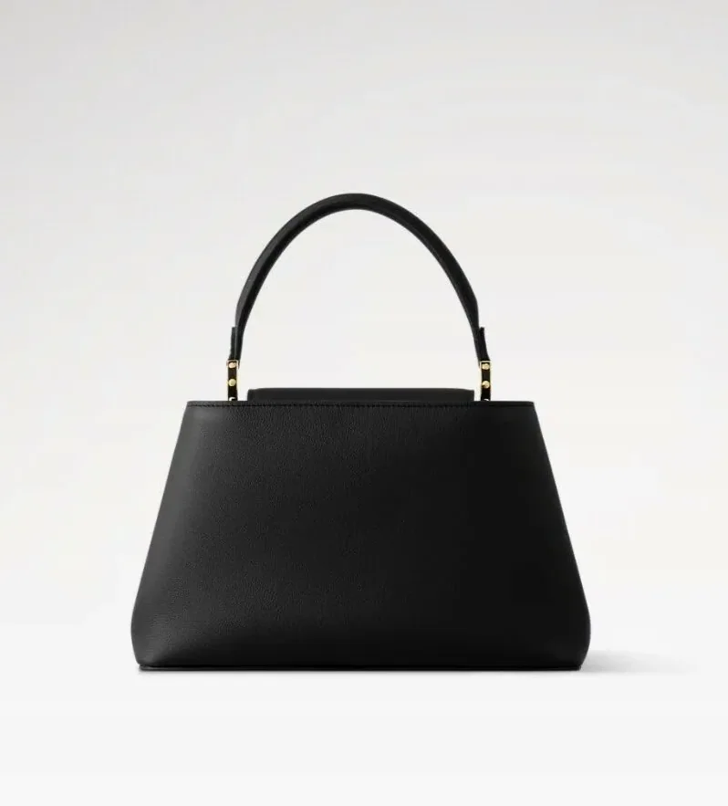 Louis Vuitton Capucines MM Souple Black /