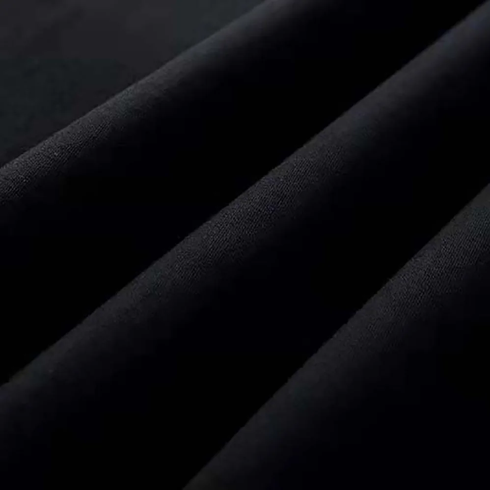 Givenchy Charms Masculine T-shirt for Women in Black