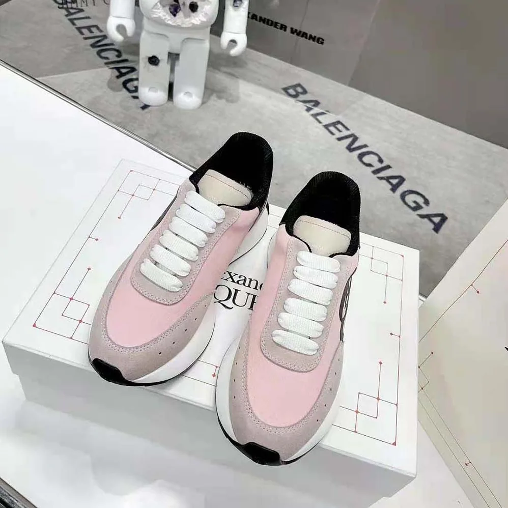 Alexander Mcqueen Sprint Runner in Calf Leather for Unisex in Pink Alexander Mcqueen Sprint Runner in Calf Leather for Unisex in Pink