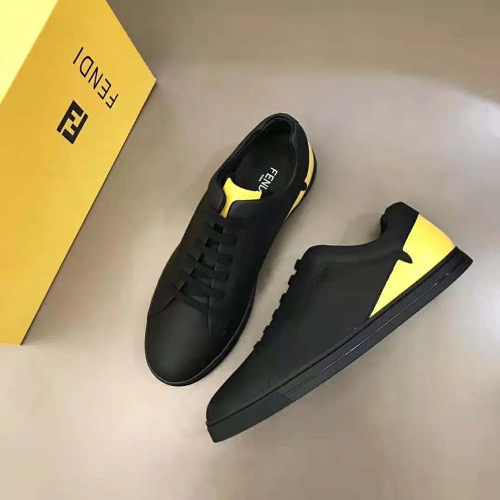Fendi Sneakers Black Leather Low for Men in Tops Rubber Cupsole
