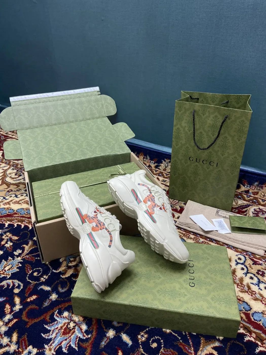 Gucci Rhyton Sneakers With Gucci Tiger White Ivory for Men