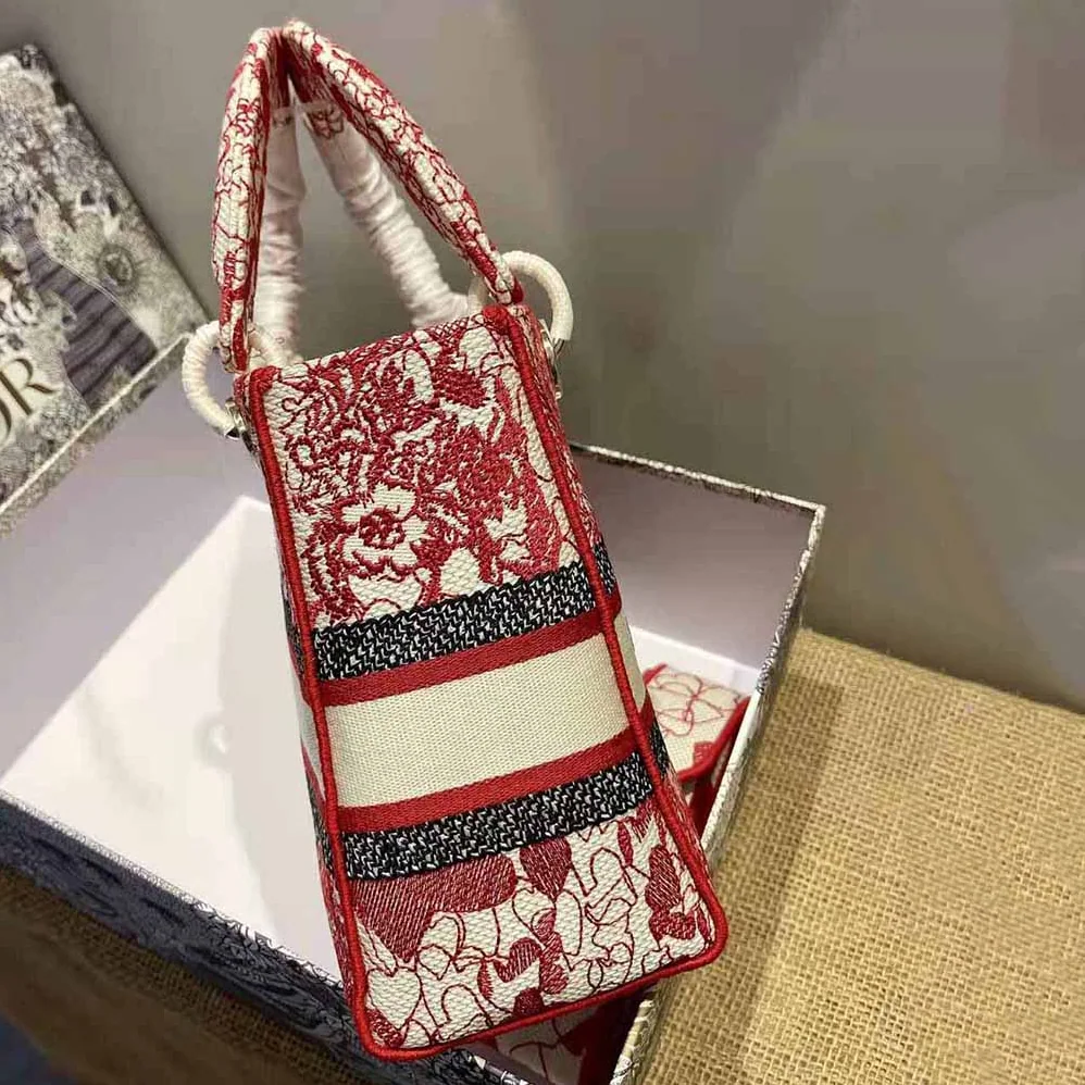 Dior Medium Lady D-lite Bag Red and White D for Women in Royaume D Amour Embroidery