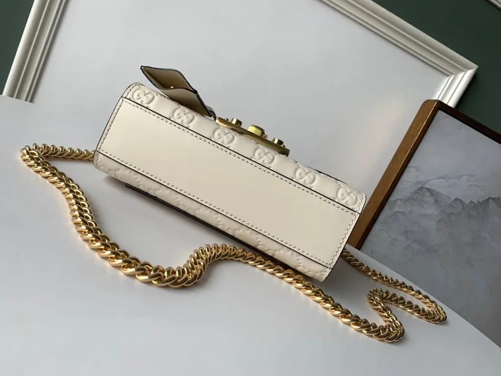 Gucci GG Embossed Padlock Shoulder Bag White Milky / Gucci GG Embossed Padlock Shoulder Bag White Milky /