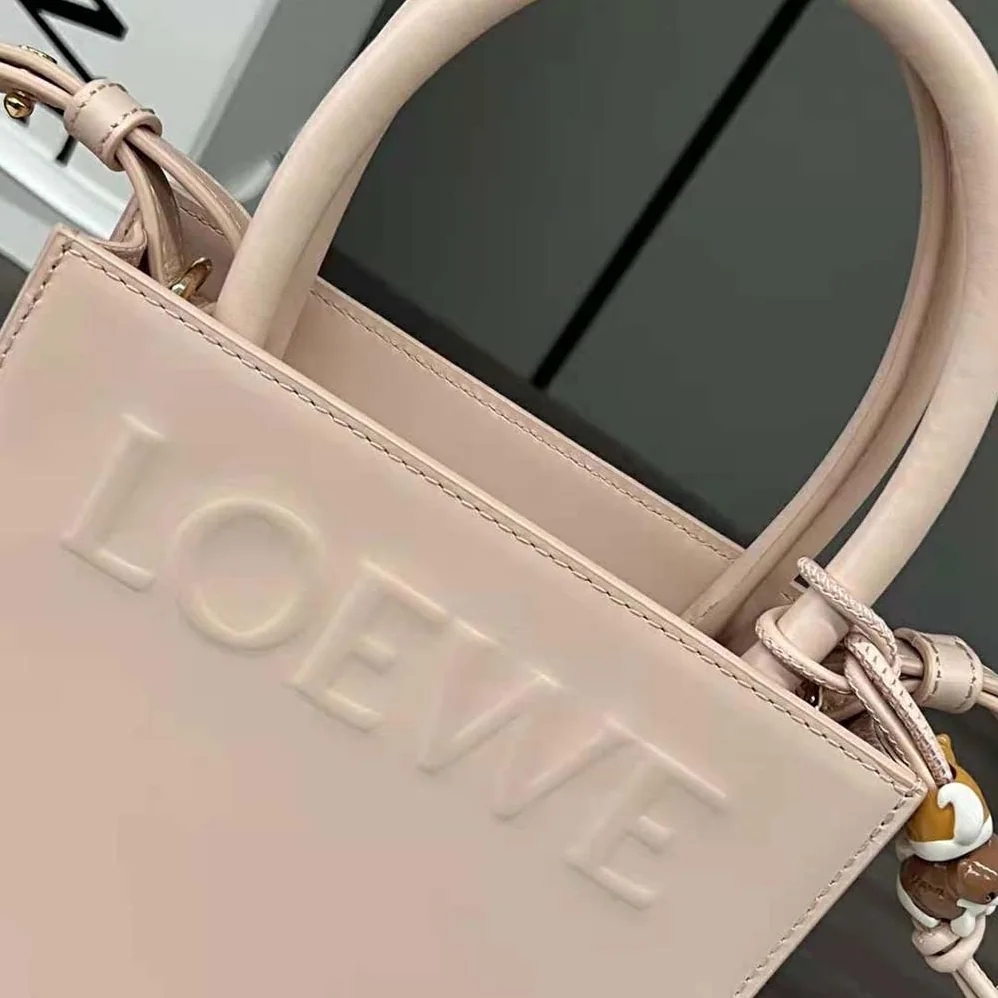 Loewe Standard A5 Tote in Sleek Calfskin for Women in Pink Loewe Standard A5 Tote in Sleek Calfskin for Women in Pink