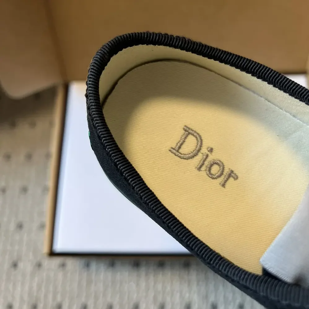 Dior Saltwind Sneaker Black Cotton Embroidered with Bright Green Dior Clover Motif for Unisex