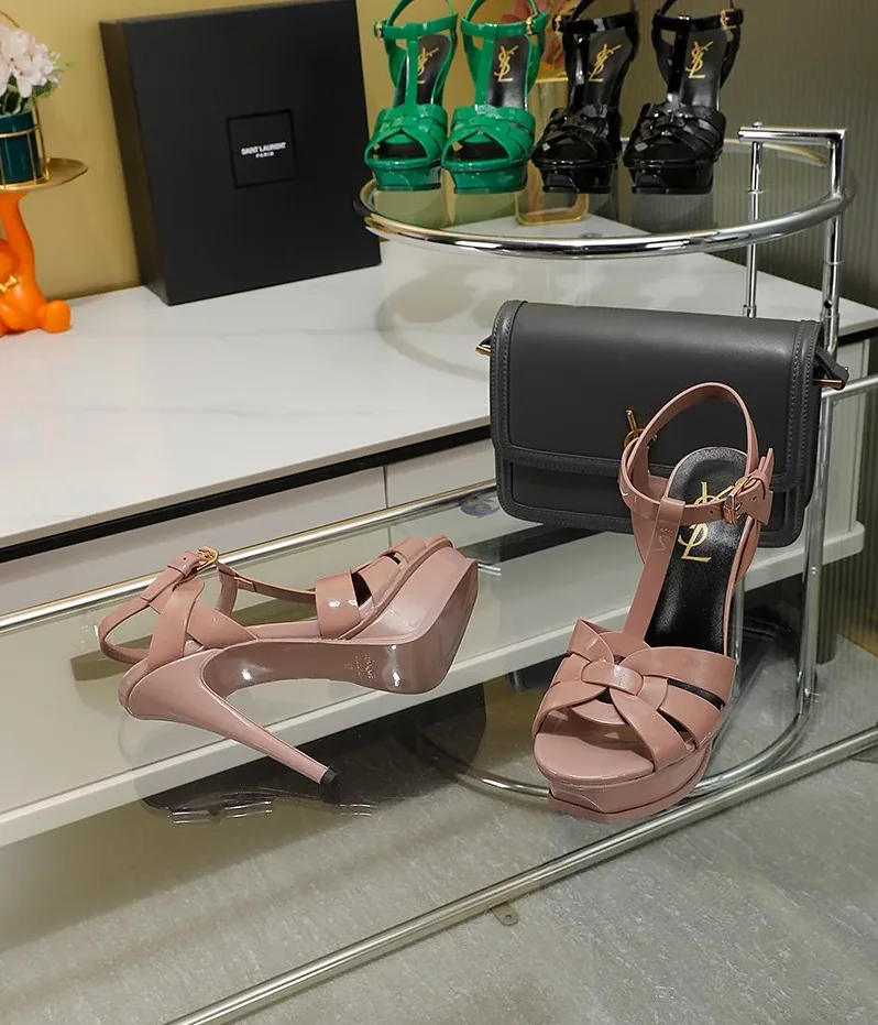 Saint Laurent Tribute Platform Sandals In Patent Pink Saint Laurent Tribute Platform Sandals In Patent Pink