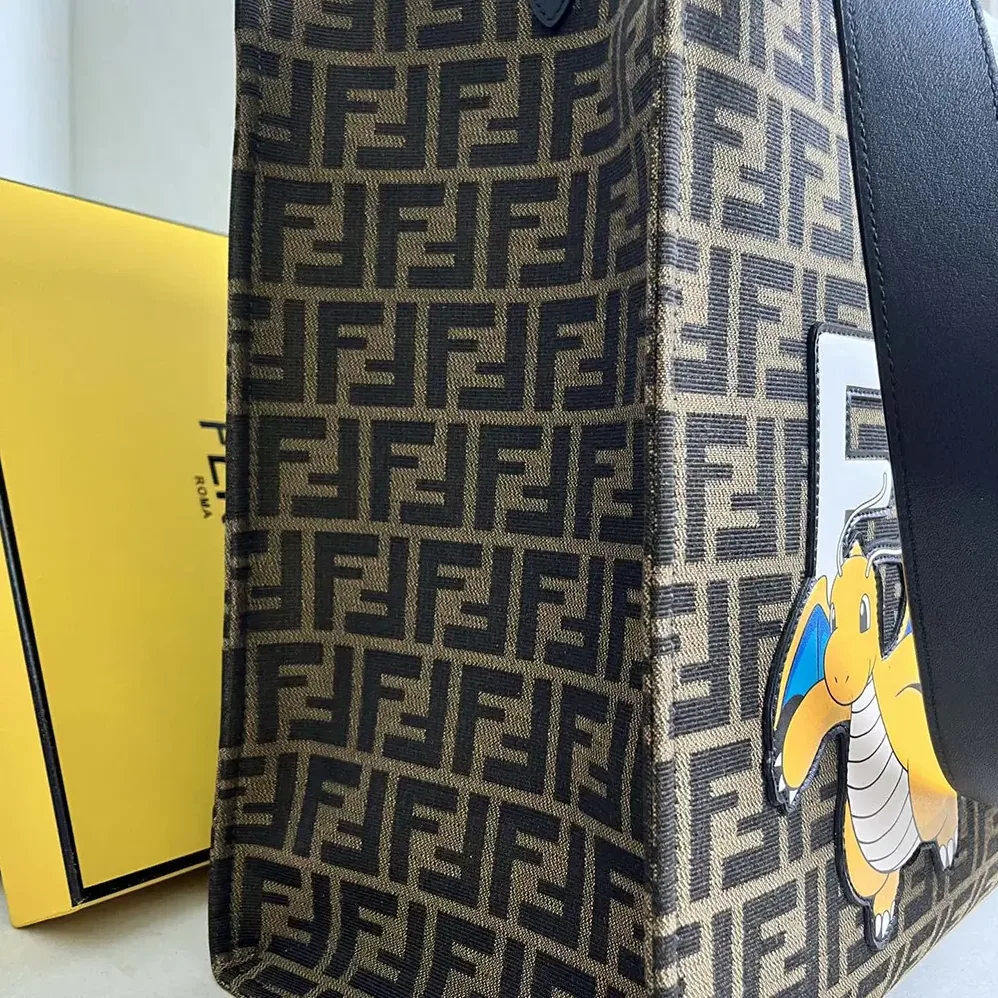 Fendi Shopper FENDI x FRGMT x POKÉMON Brown FF Fabric Bag for Unisex Fendi Shopper FENDI x FRGMT x POKÉMON Brown FF Fabric Bag for Unisex