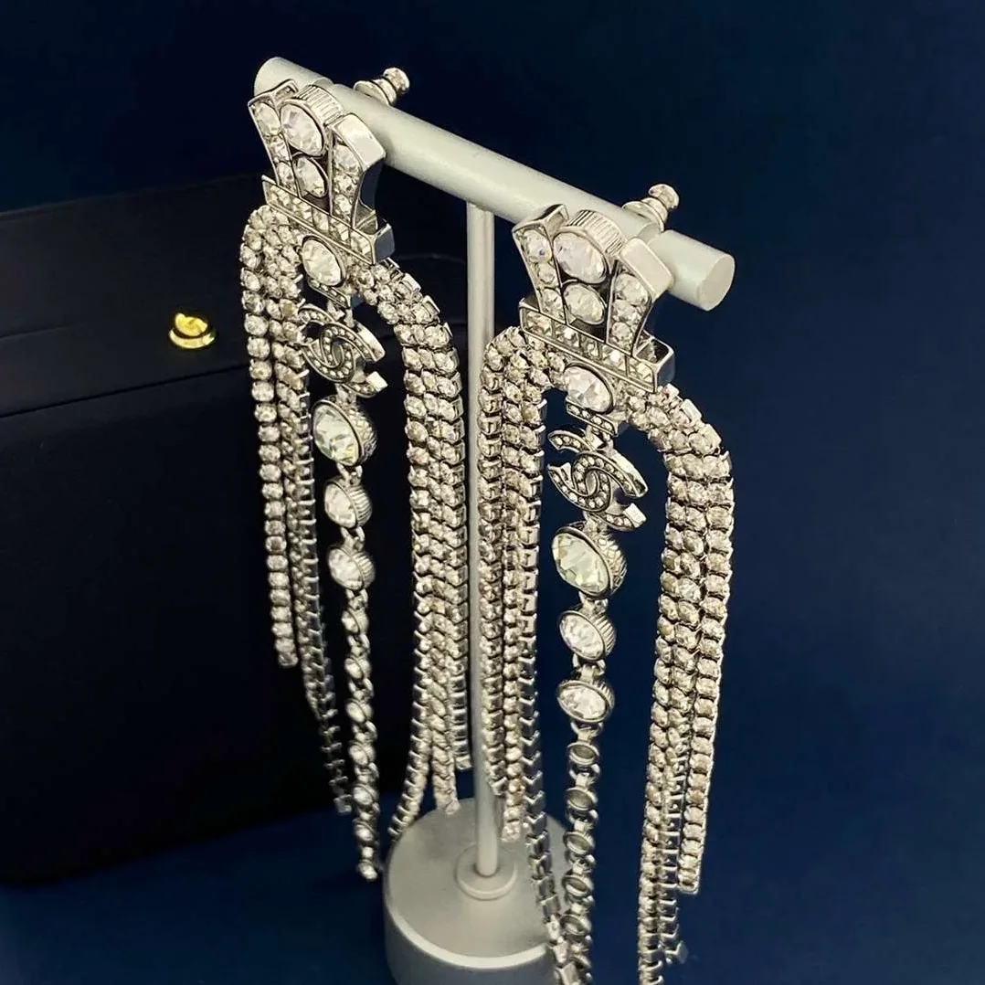 Chanel Tassel Claw Chain Earrings Silver Chanel Tassel Claw Chain Earrings Silver