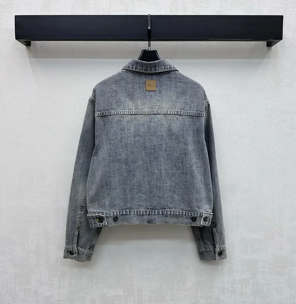 Dior Médaillon Cropped Jacket Blue Stonewashed Cotton Denim for Women Dior Médaillon Cropped Jacket Blue Stonewashed Cotton Denim for Women